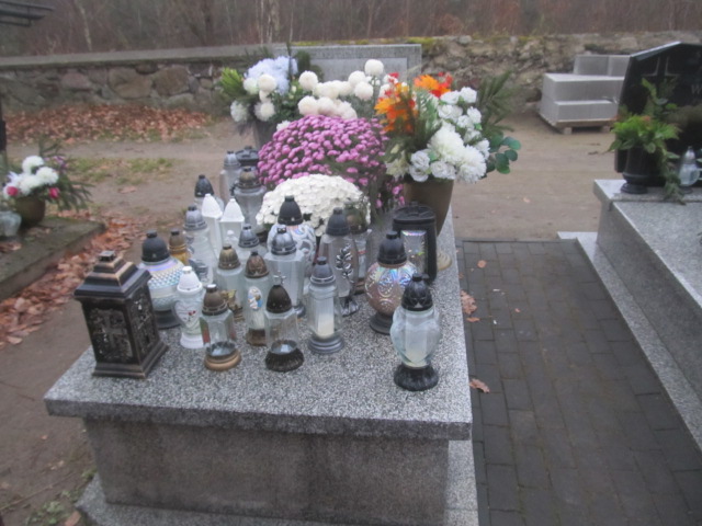 Grób Ryszarrd Drągowski