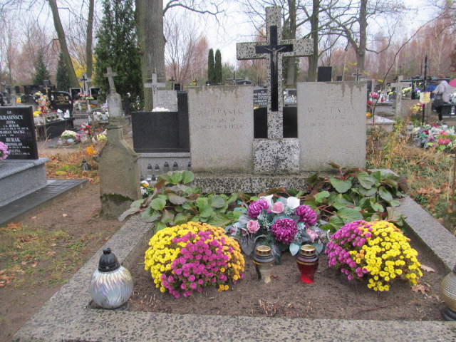 Grób Izydor Wojtasik